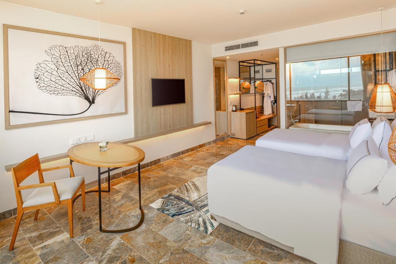 Melia Danang Beach Resort Da Nang Exterior foto