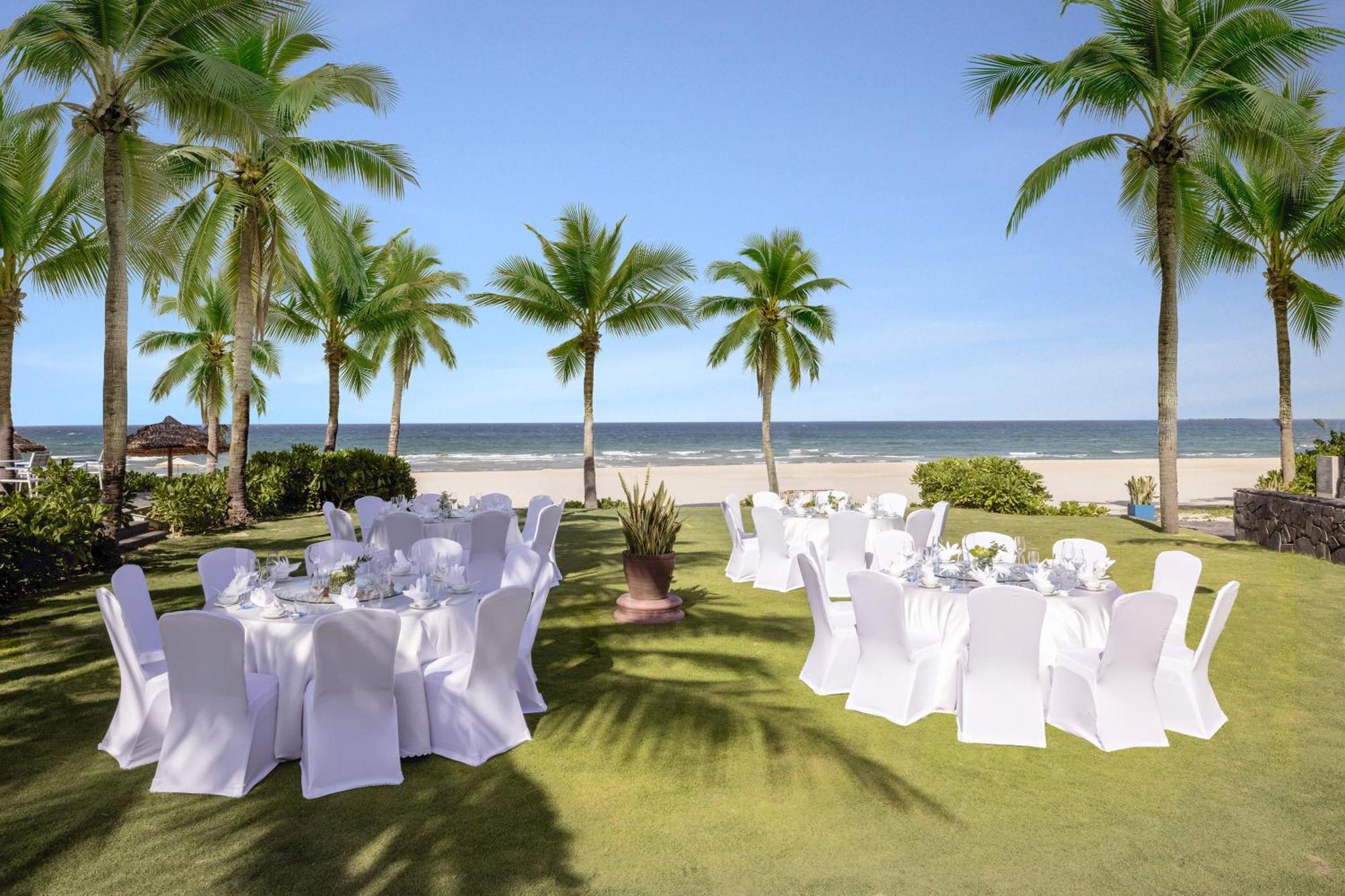 Melia Danang Beach Resort Da Nang Exterior foto